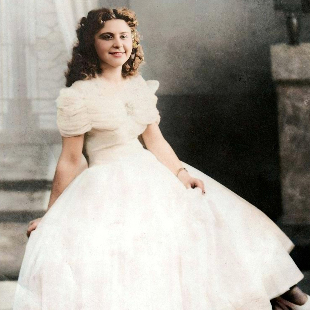 Artificial Intelligence photo restoration - London Image Scanning