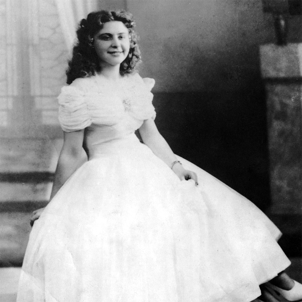 Artificial Intelligence photo restoration - London Image Scanning